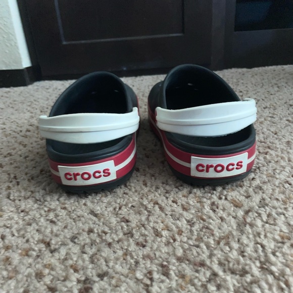 CROCS Black and Red Mules - Picture 4 of 7